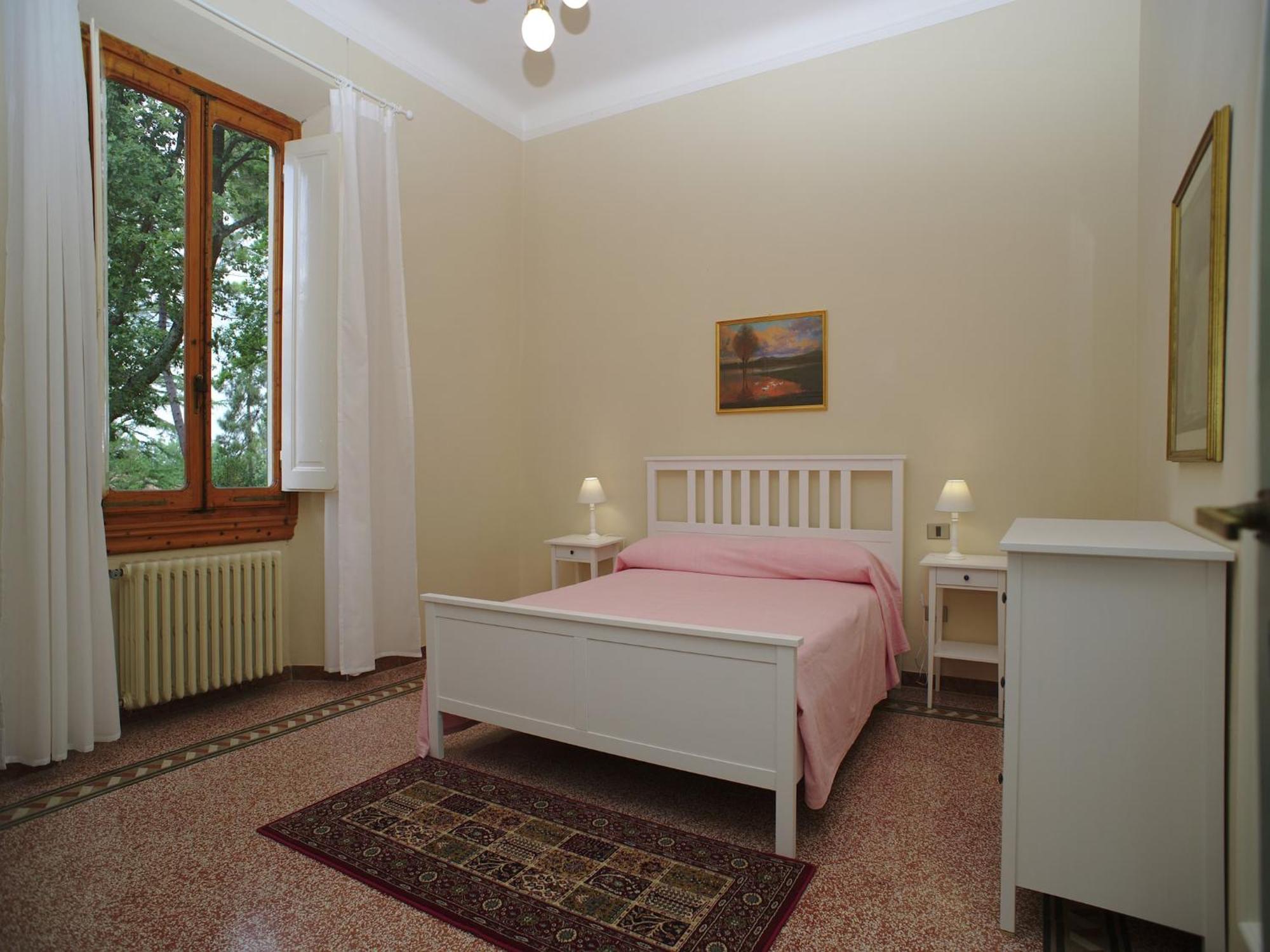 Lovely Holiday Home In Montefiridolfi With Hill View Экстерьер фото